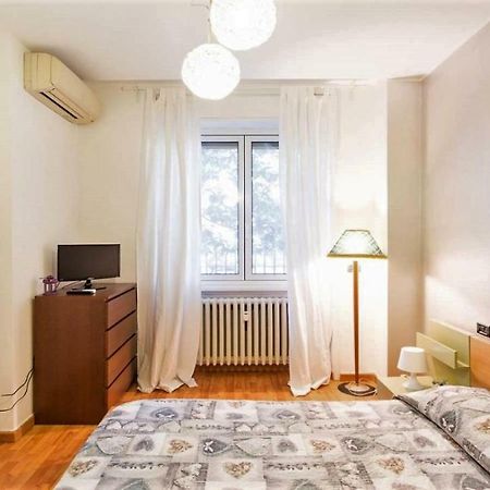 Isola Lagosta Apartment ميلان المظهر الخارجي الصورة