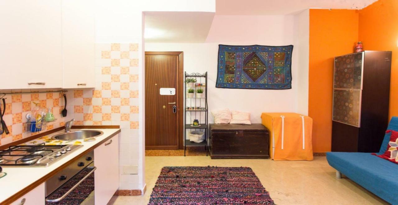 Isola Lagosta Apartment ميلان المظهر الخارجي الصورة